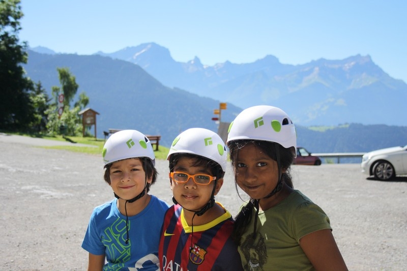 Village Camps International Summer Camp Leysin, Switzerland 2025-08-09 https://www.villagecamps.com/journals_admin/images/703-9-green climb (65).jpg